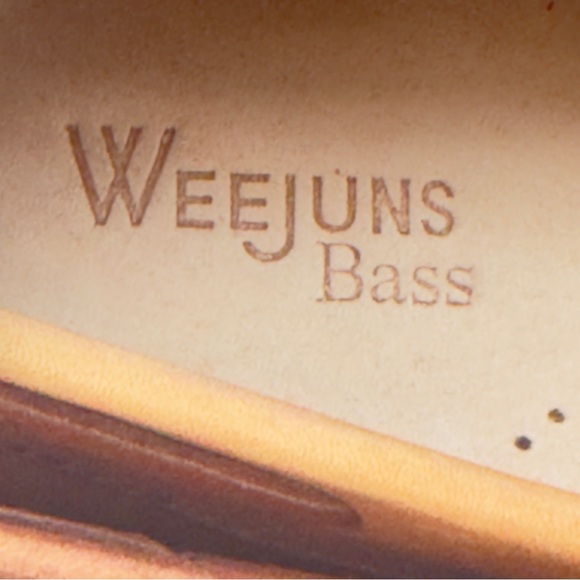 Bass Women’s Bass Weejuns Brown Tan Leather Tassel Loafers Size 7w - Picture 4 of 16